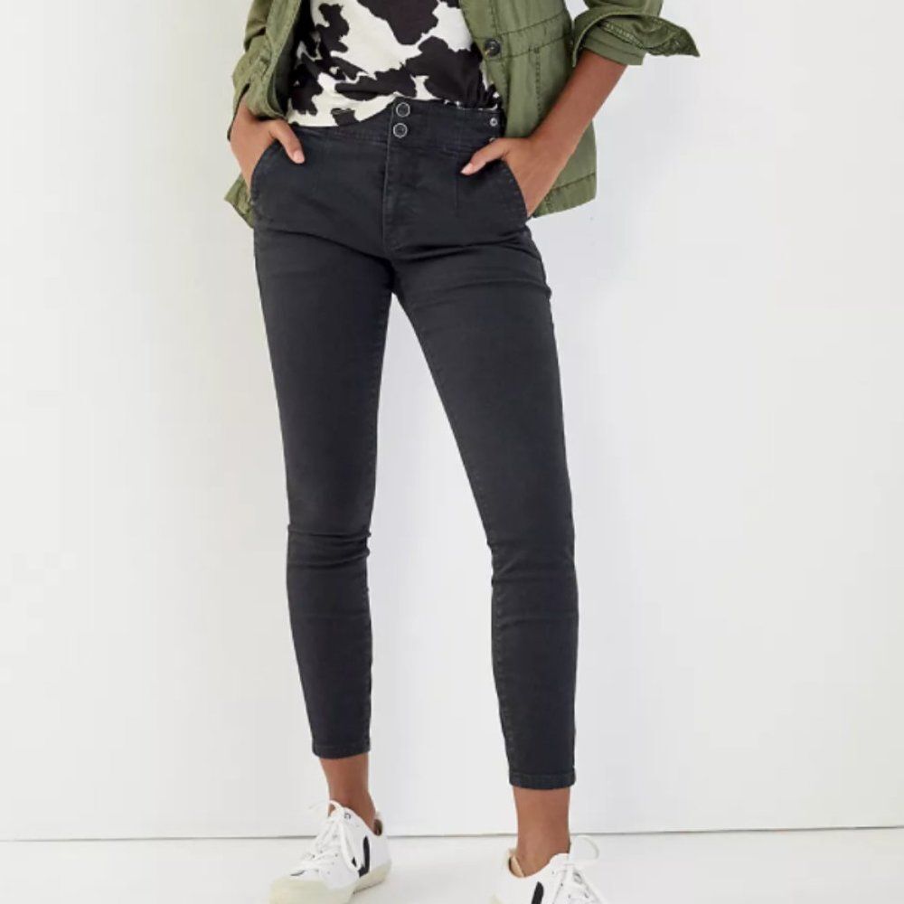 Anthropologie Pilcro High-Rise Darted Skinny Jeans